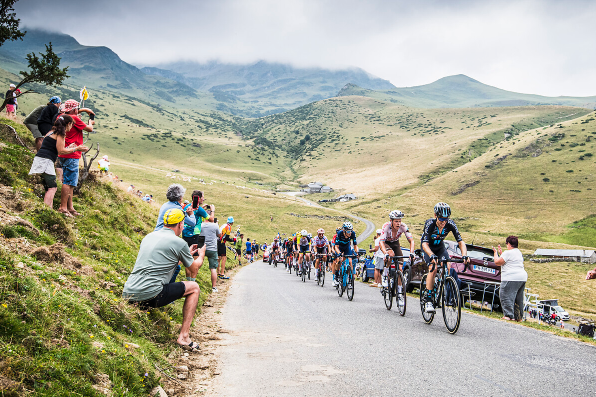 How to watch pro cycling?